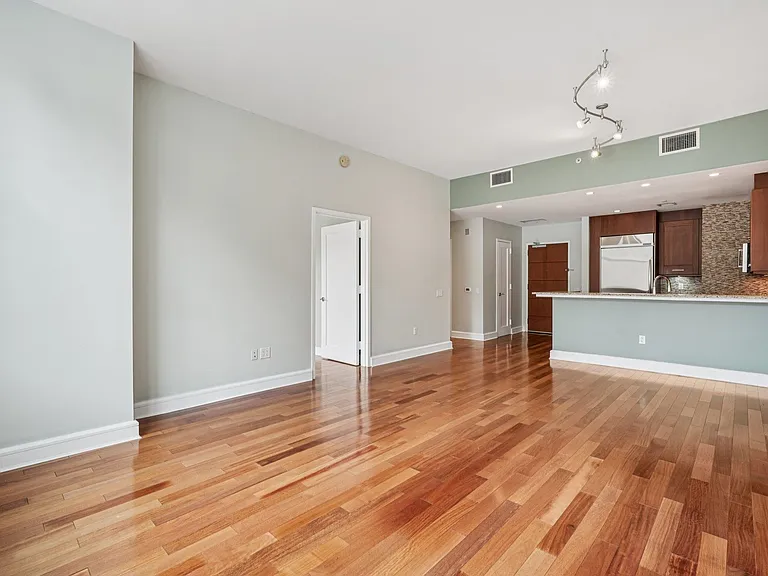 8100 River Rd #210A — Photo 15