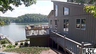 3rd image of 6342 Mountainside Dr