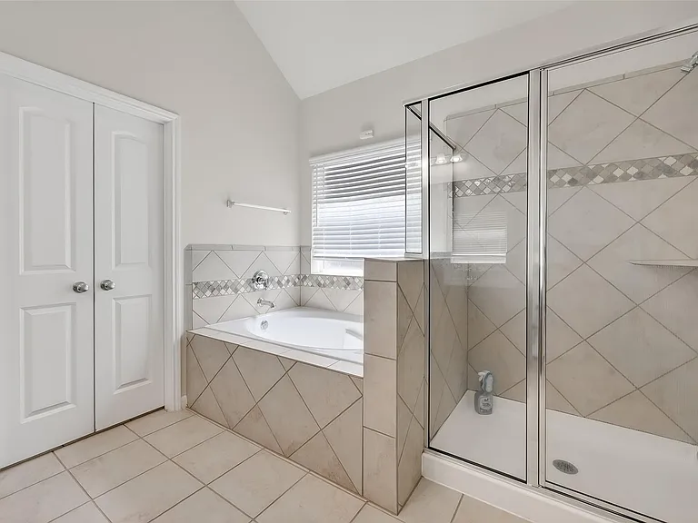 7631 Granite Terrace Ln — Photo 29