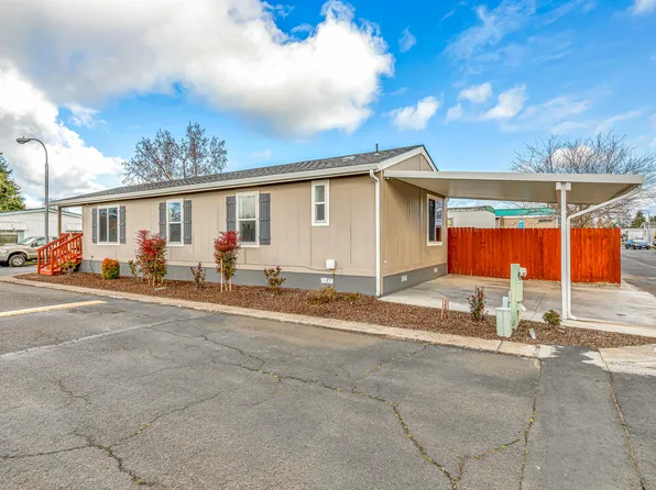 2622 Falcon St Space 81, White City, OR 97503