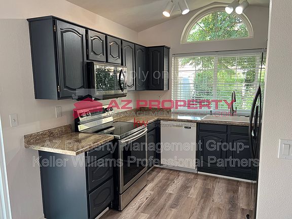 4th image of 7116 N 28th Ave