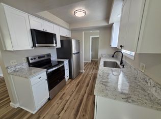 87786 Territorial Rd, Veneta, OR 97487