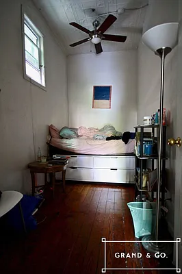 Rented by Grand & Co. | media 32