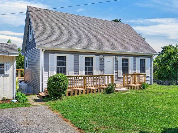 3rd image of 128 Armory Rd