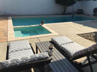 6713 Murietta Ave, Van Nuys, CA 91405