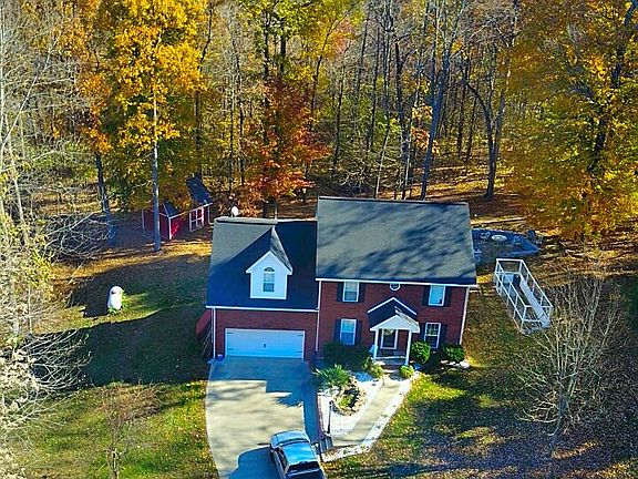 5th image of 623 Eastwood Ct