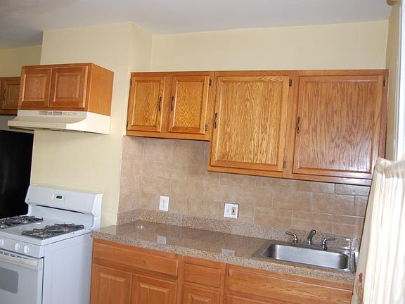Kitchen Counter