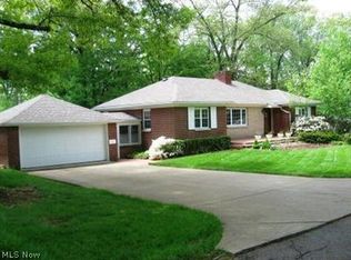 7 Barberry Dr, Wooster, OH 44691