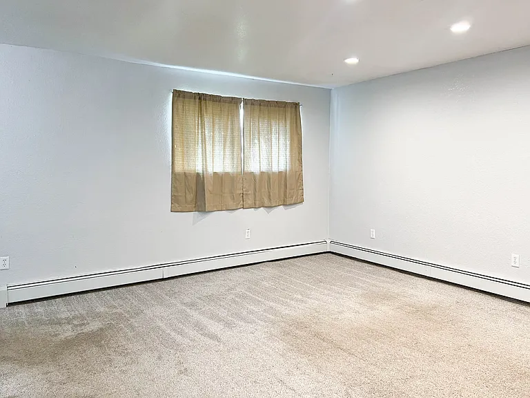 132 N Lane St #B — Photo 3