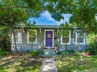 211 W Meadowlane Dr, San Antonio, TX 78209