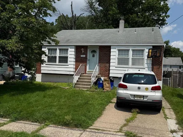 717 Gaskill Ave, Mount Ephraim, NJ 08059