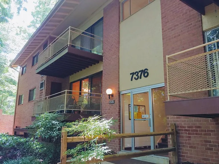 7376 Lee Hwy #101 — Photo 13