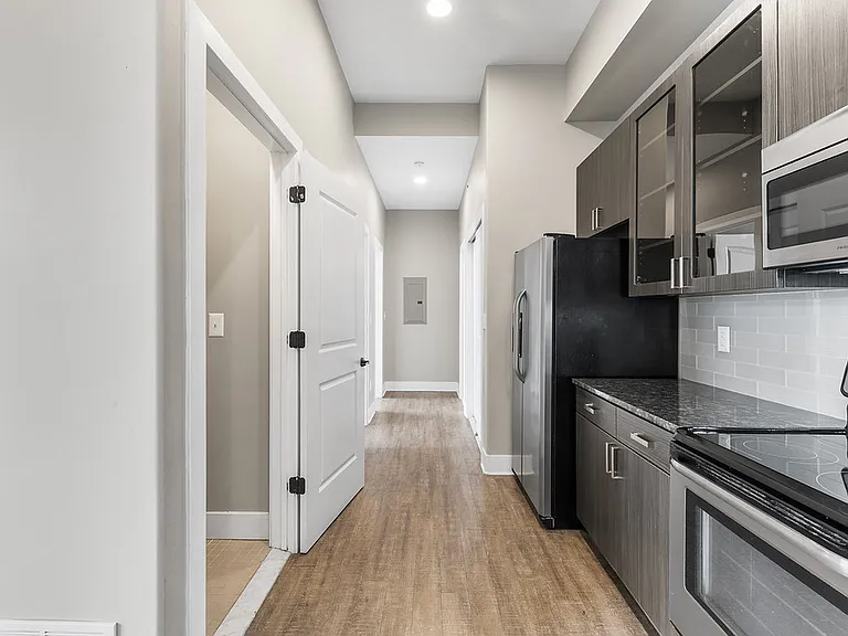 Kitchen/Laundry Closet