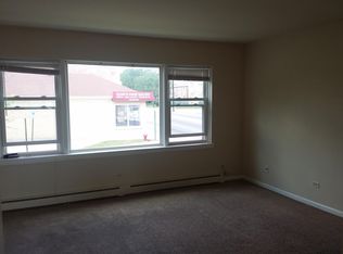 8817 Grand Ave APT 1N, River Grove, IL 60171