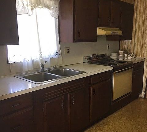 kitchen 12.5x7