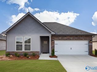 118 Malvern Hill Dr, Madison, AL 35756
