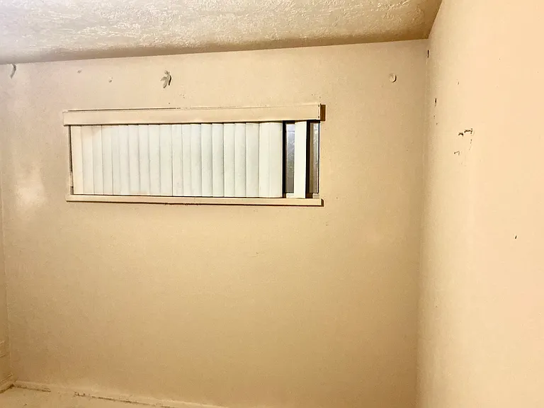 520 Indiana St SE — Photo 5