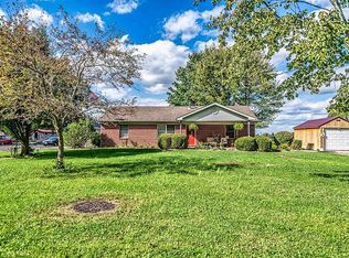 6231 Hunt Rd, Fayetteville, OH 45118