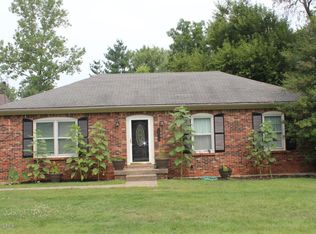 12005 Springmeadow Ln, Goshen, KY 40026