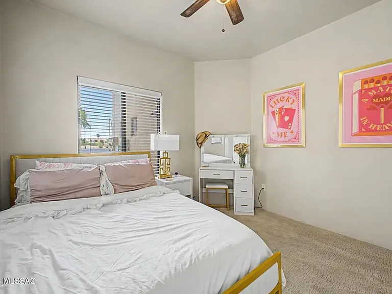 4112 N Thurston Ln #100 — Photo 4