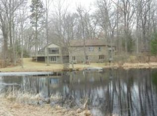 2130 N Eleven Mile Rd, Sanford, MI 48657