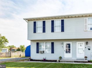 25 Courier Dr, Taneytown, MD