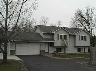 11331 W River Rd, Champlin, MN 55316