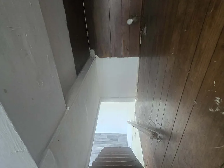 913 Pine St — Photo 12
