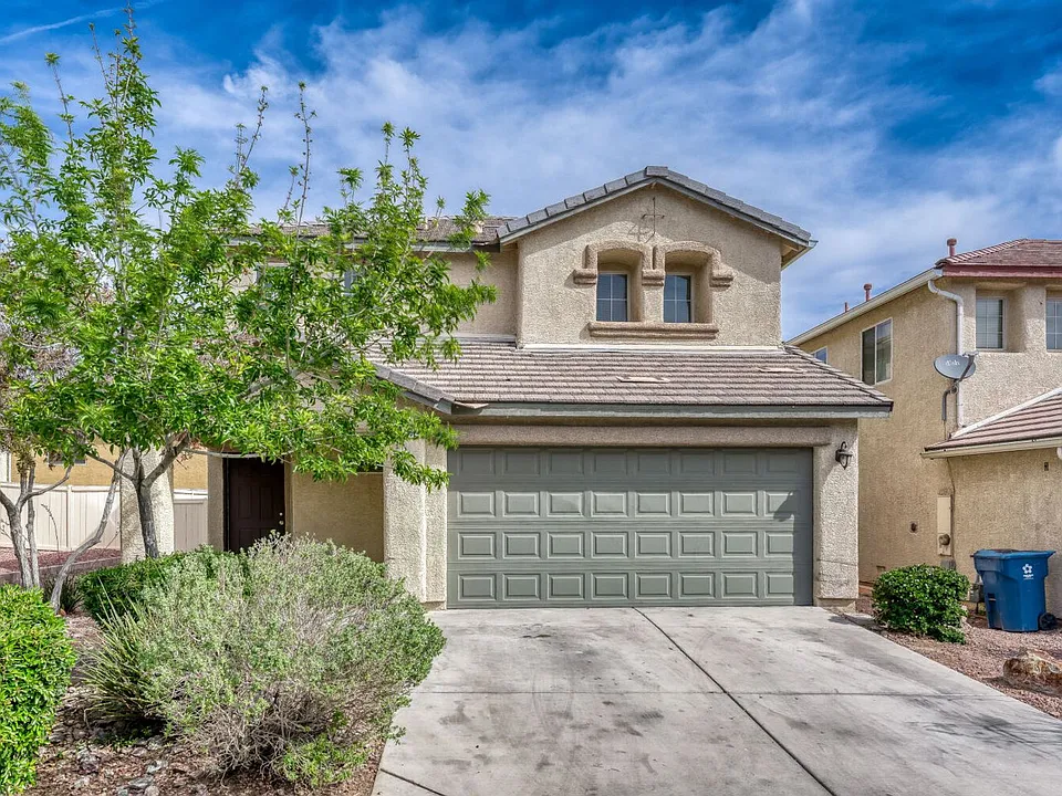 2562 Begonia Valley Ave
