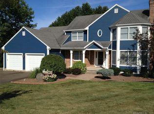 54 Wilks Pond Rd, Berlin, CT 06037