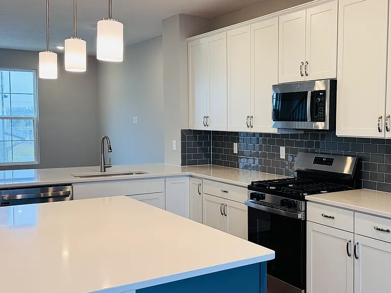 6358 Coverage Ct — Photo 3