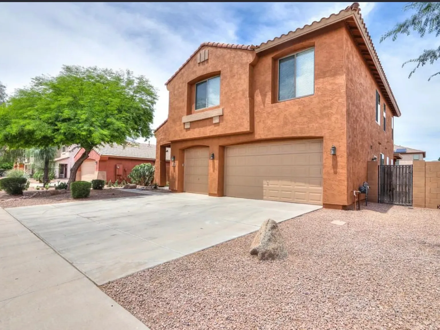 Updated 4 Bed + Office in Quiet Maricopa Neighborhood MoveIn Ready — Photo 2