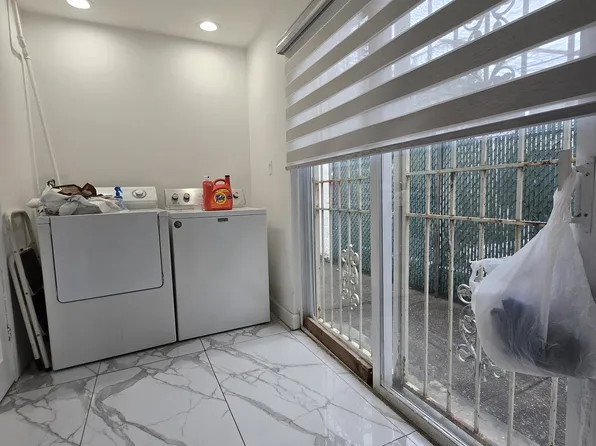 2154 West 6th Street image 6 of 14