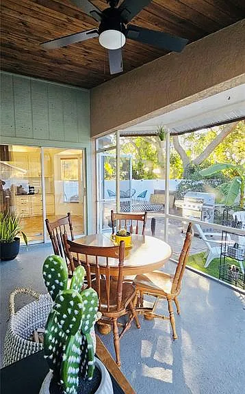 2068 Preymore St — Photo 15