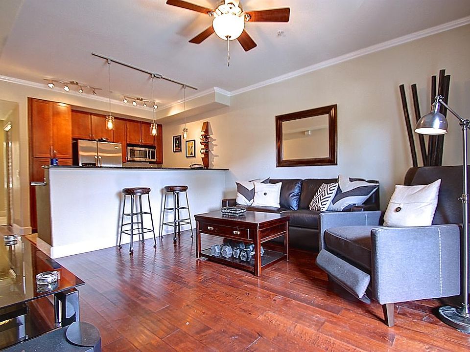 1st image of 2330 1st Ave Unit 201