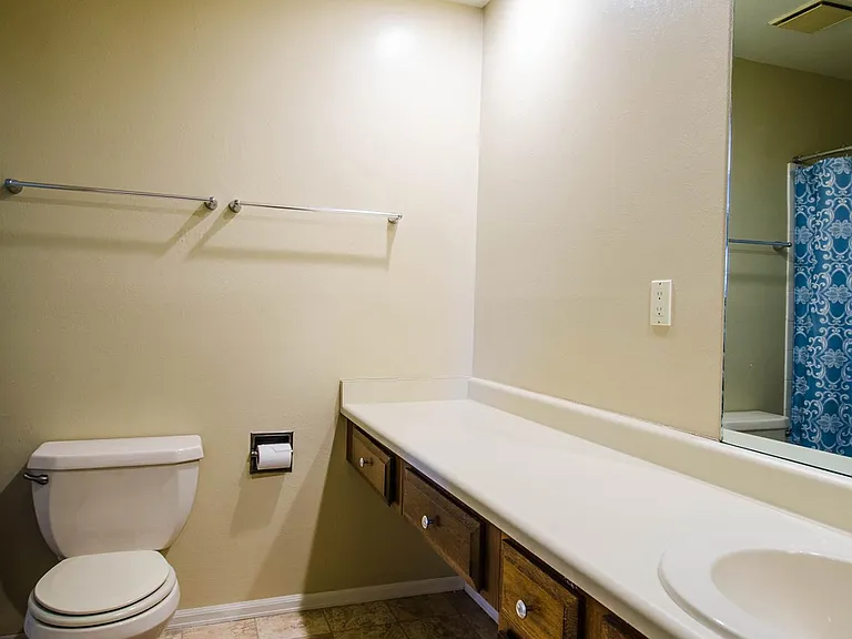 272 Cobblestone Dr — Photo 7