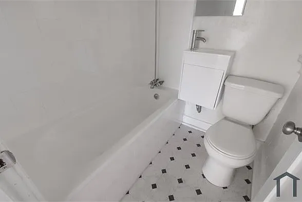 4309 S Main St #101 — Photo 18