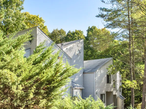 9 Talcott Forest Rd APT C, Farmington, CT 06032