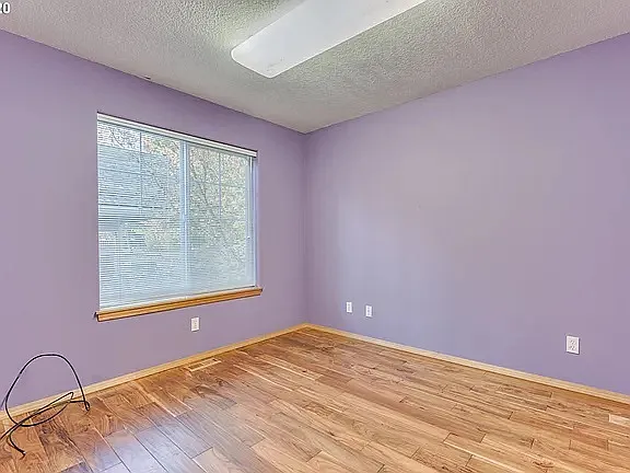 765 SE 8th Ave — Photo 12