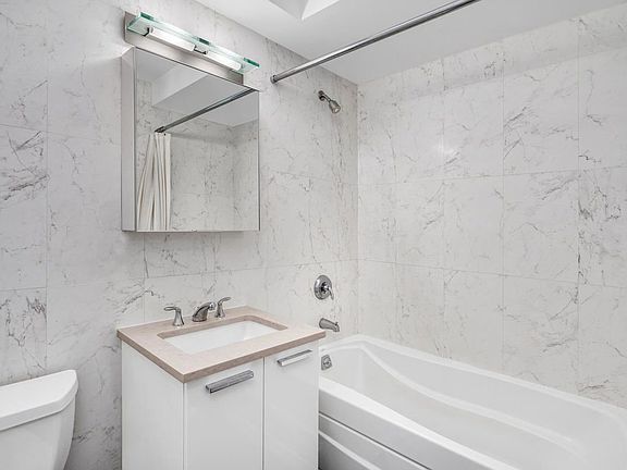 5th image of 2021 1st Ave APT 6C
