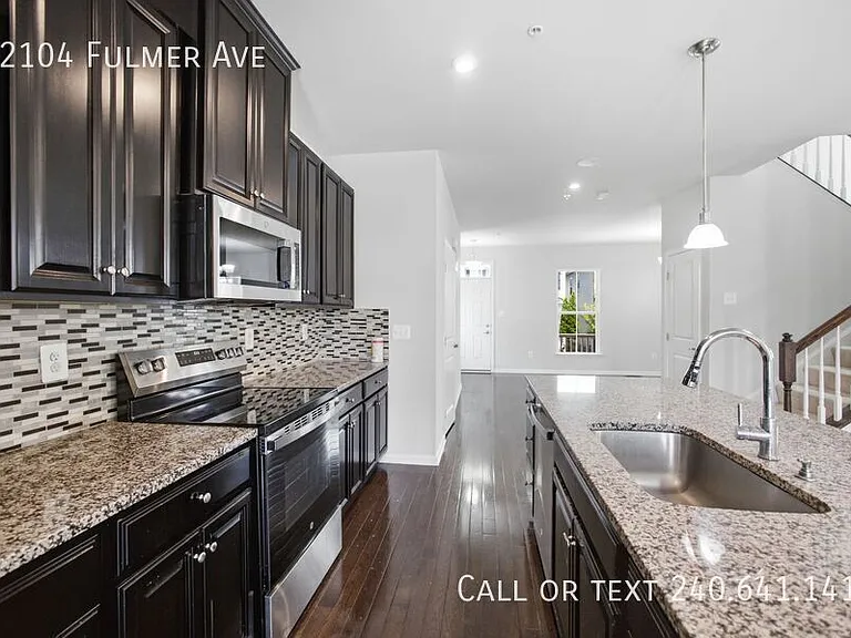 22104 Fulmer Ave — Photo 7
