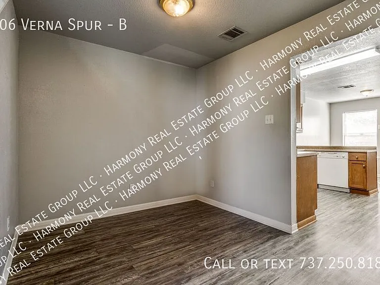 106 Verna Spur #B — Photo 7