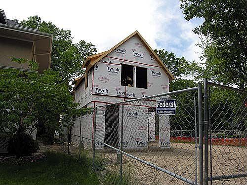 2nd image of 631 Lake Ave