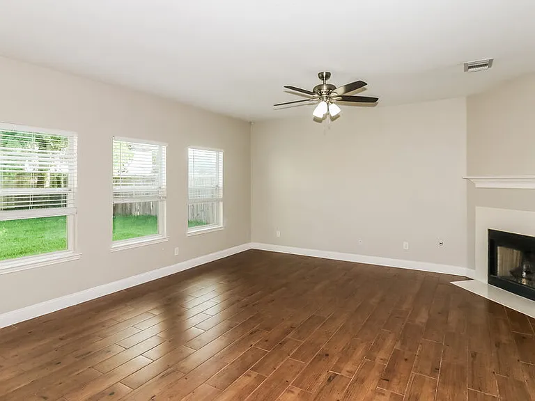 2523 Flycatcher Cove Dr — Photo 4