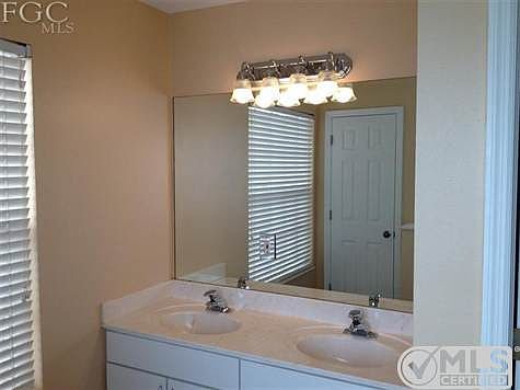 4th image of 12831 Oakpointe Cir