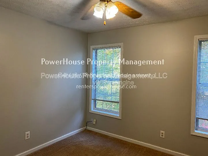 605 Suwanee Lakes Cir — Photo 30