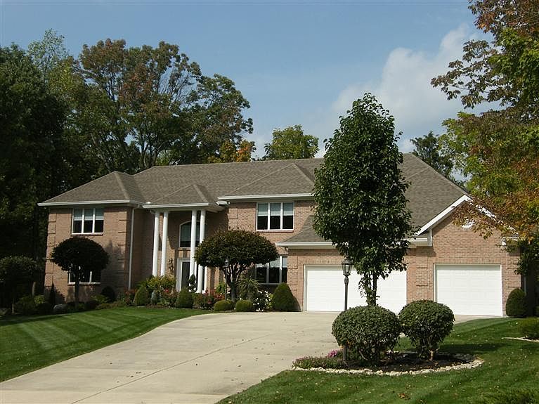 1st image of 2079 Echoing Oaks Cir