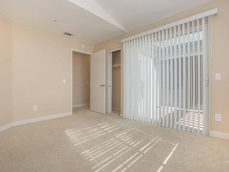 River Ridge Apartment Homes — Photo 38