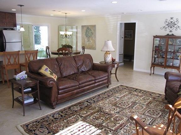 4th image of 4090 San Gabriel Dr