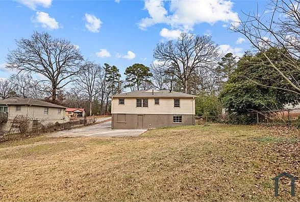 1321 Five Mile Rd — Photo 16